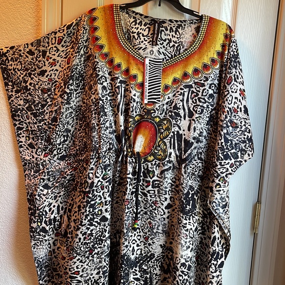 NWT AMERICAN LEISURE JUNGLE PRINT CAFTAN ONE SIZE - Picture 3 of 10